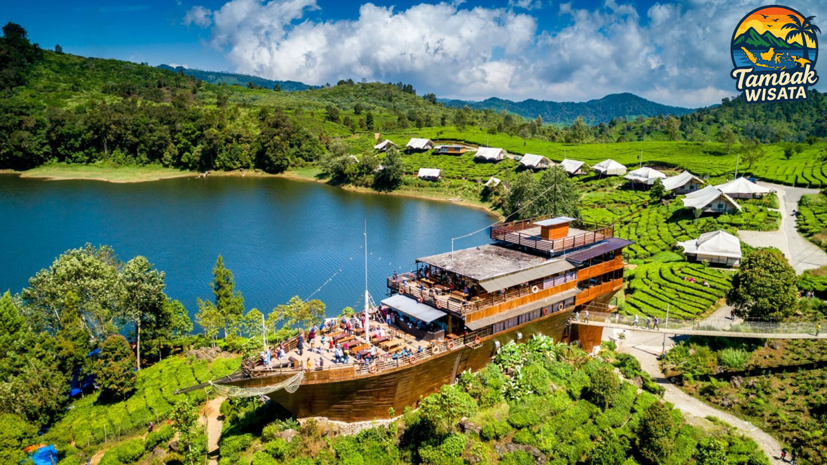 liburan ke Jawa Barat, wisata alam Jawa Barat, kuliner tradisional Jawa Barat