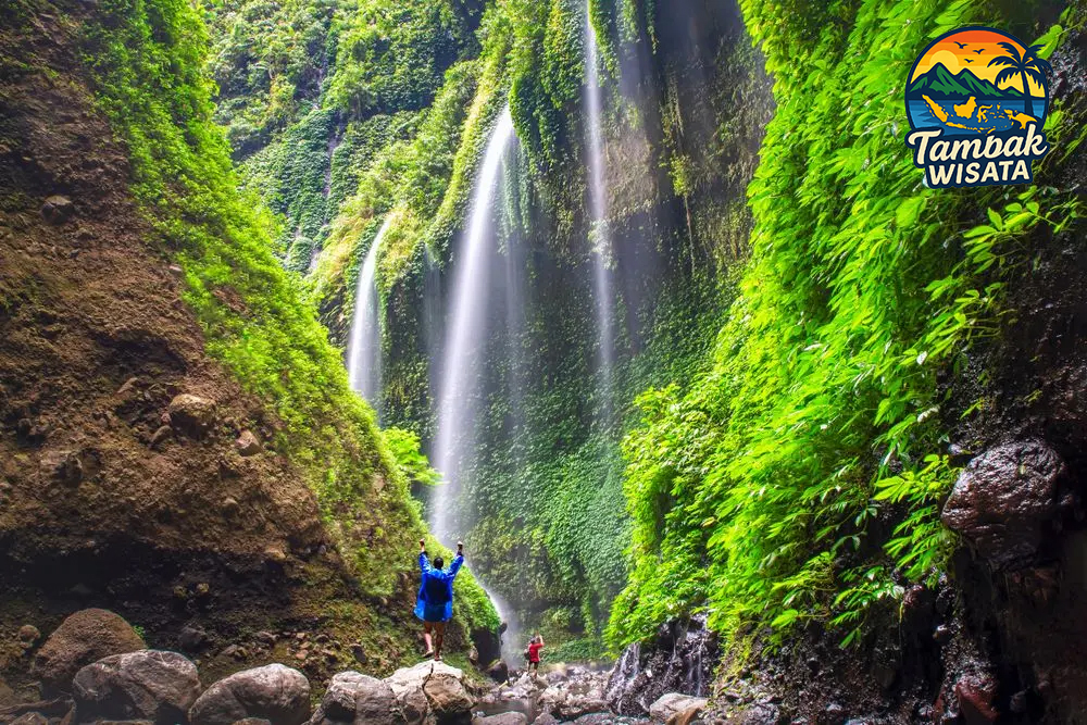 Air Terjun Madakaripura – Keindahan Alam & Legenda Sang Patih Gajah Mada